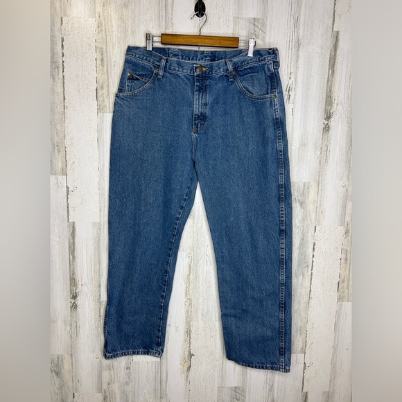 Wrangler Men's Denim Jeans Blue Size  36 x 28 - Picture 1 of 10